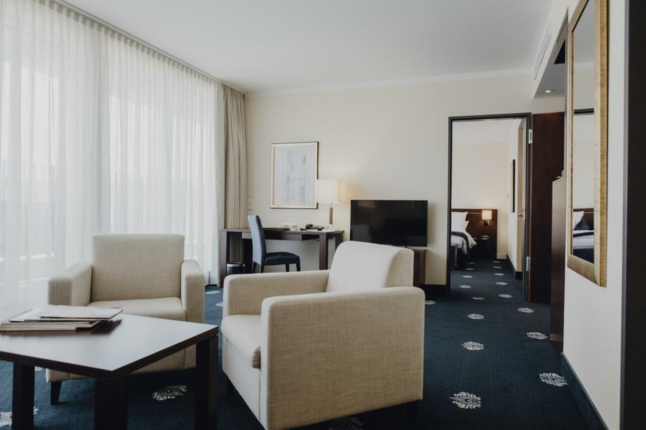 Hotel Vier Jahreszeiten Starnberg Eksteriør bilde